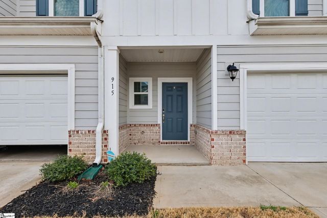 915 Yarn Way, Greer, SC 29651