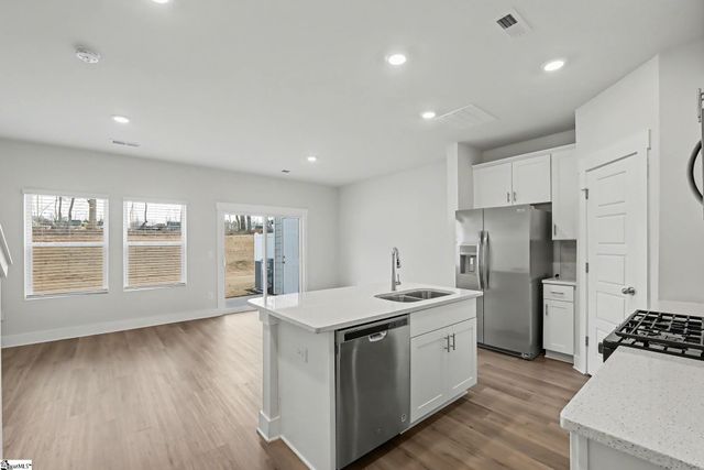 915 Yarn Way, Greer, SC 29651