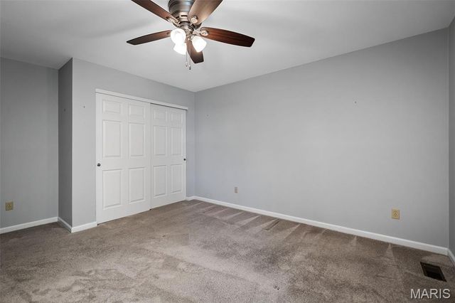 1131 Harwood Road, Des Peres, MO 63131