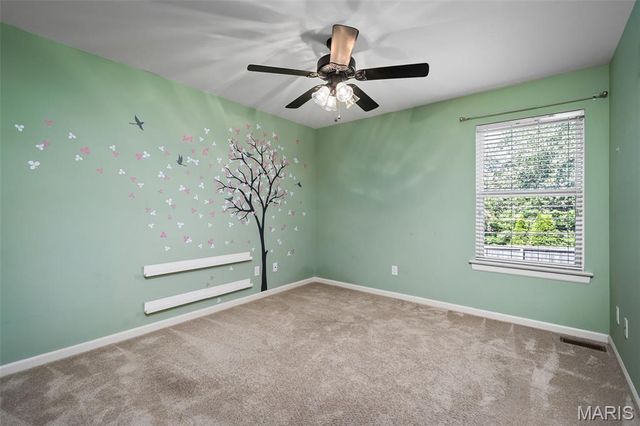 1131 Harwood Road, Des Peres, MO 63131