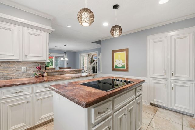 8342 Knurled Oak Lane, Spring, TX 77379