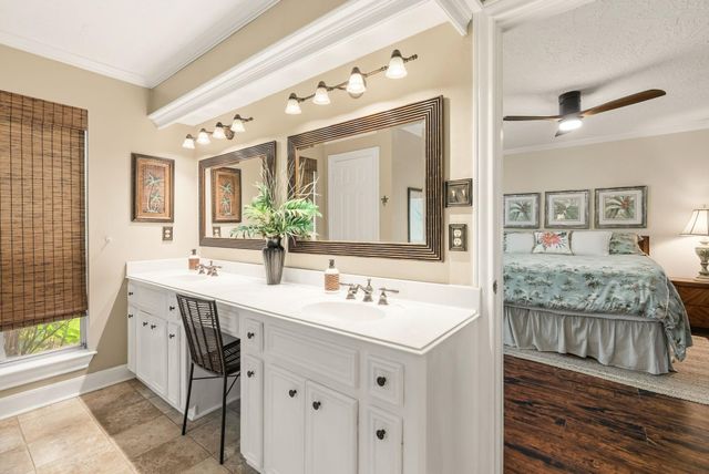 8342 Knurled Oak Lane, Spring, TX 77379