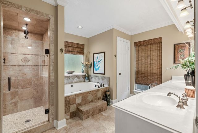 8342 Knurled Oak Lane, Spring, TX 77379