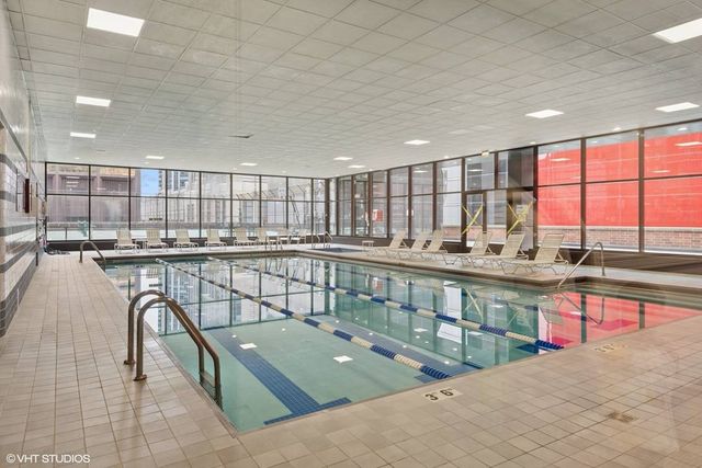211 E Ohio Street 2211, Chicago, IL 60611