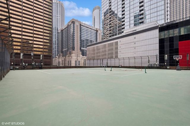 211 E Ohio Street 2211, Chicago, IL 60611