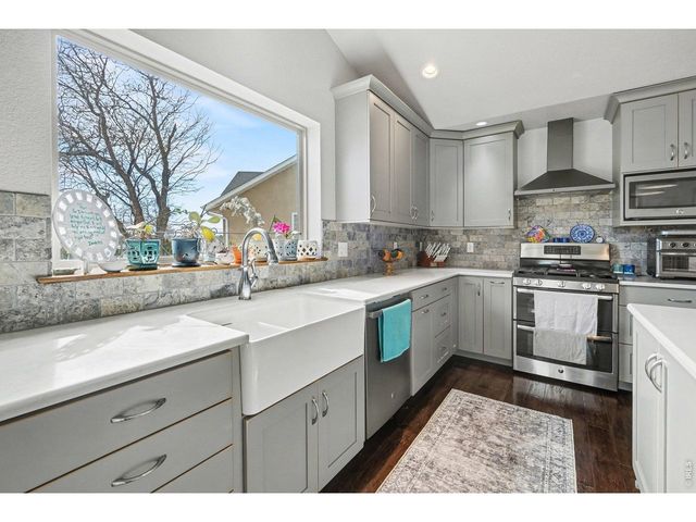 904 Engleman Pl, Loveland, CO 80538