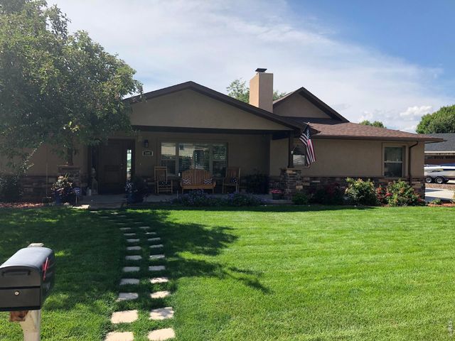 904 Engleman Pl, Loveland, CO 80538