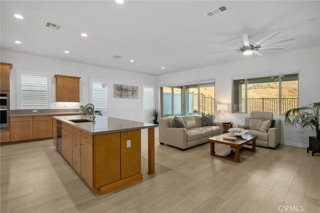 11937 Wandering Way, Corona, CA 92883