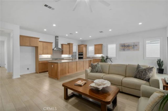 11937 Wandering Way, Corona, CA 92883