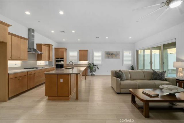 11937 Wandering Way, Corona, CA 92883