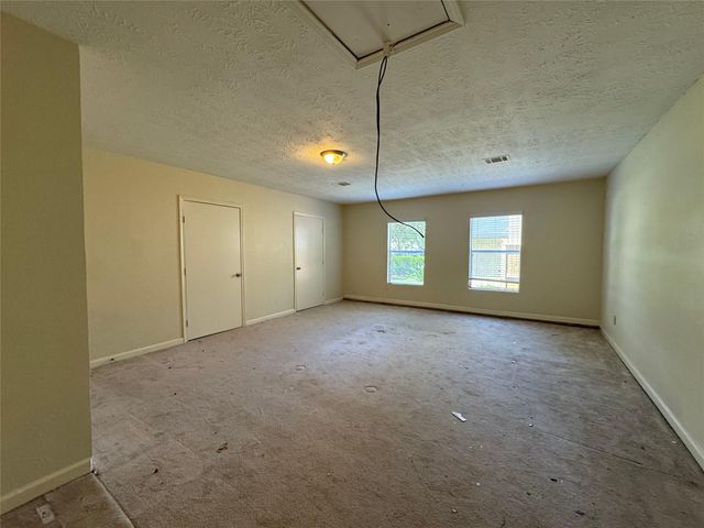 2010 Quail Valley East Drive, Missouri City, TX 77459
