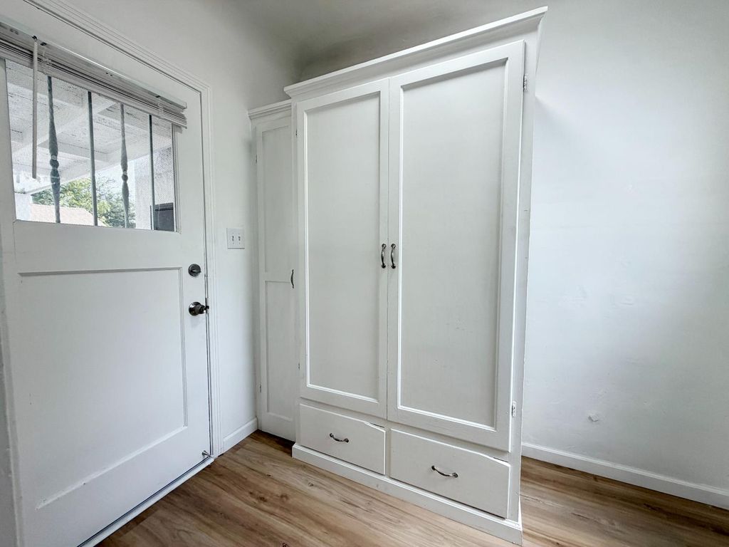 Image 15 of property listing at 2856 B Street, Selma, CA 93662