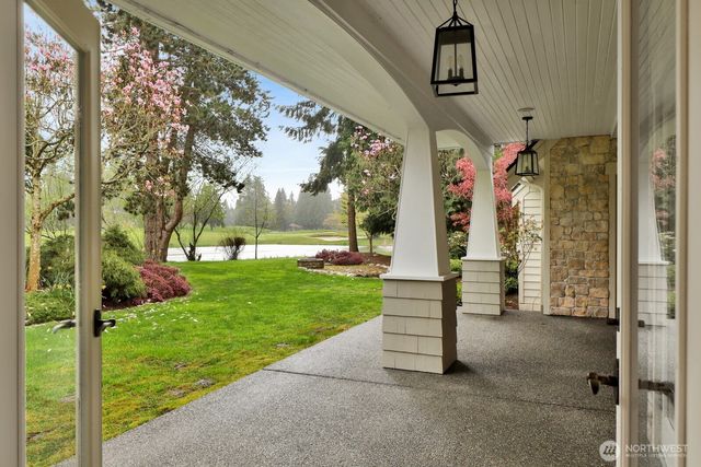 8784 Goshawk Road, Blaine, WA 98230