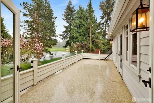 8784 Goshawk Road, Blaine, WA 98230