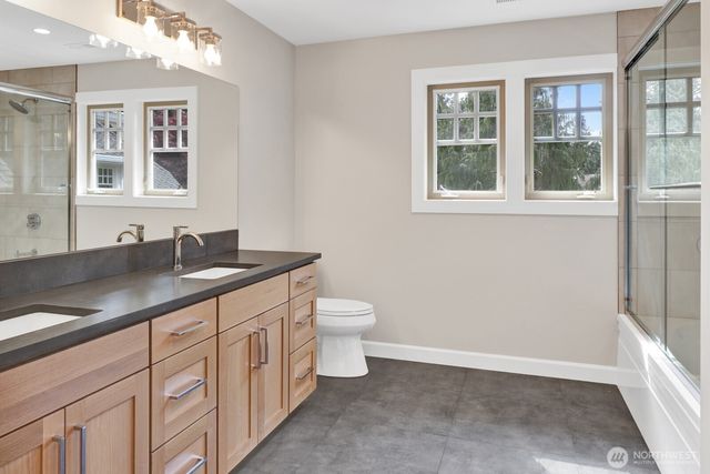 8784 Goshawk Road, Blaine, WA 98230