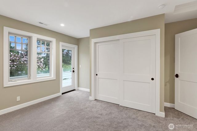 8784 Goshawk Road, Blaine, WA 98230