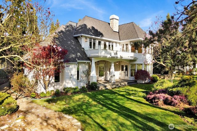8784 Goshawk Road, Blaine, WA 98230
