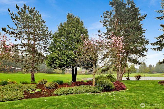 8784 Goshawk Road, Blaine, WA 98230