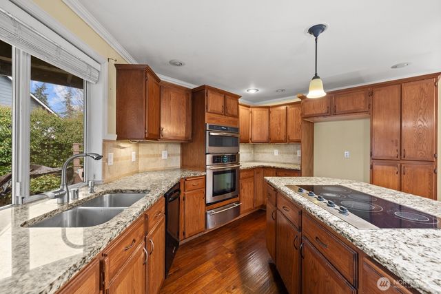 19210 106th Avenue Ct E, Graham, WA 98338