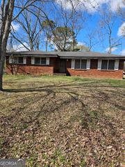 1702 cardinal Drives, Jonesboro, GA 30238