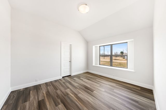 502 W 2nd Street, Venus, TX 76033