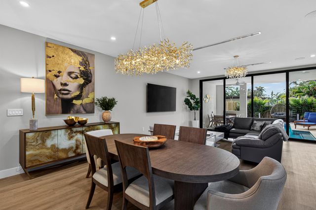 1121 NE 17th Avenue, Fort Lauderdale, FL 33304