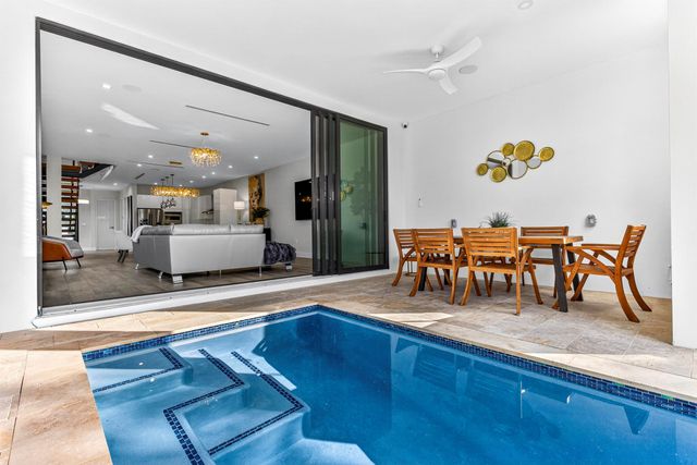 1121 NE 17th Avenue, Fort Lauderdale, FL 33304