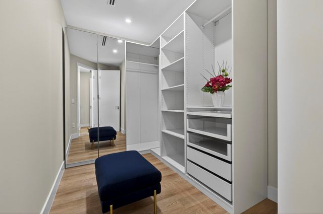 1121 NE 17th Avenue, Fort Lauderdale, FL 33304