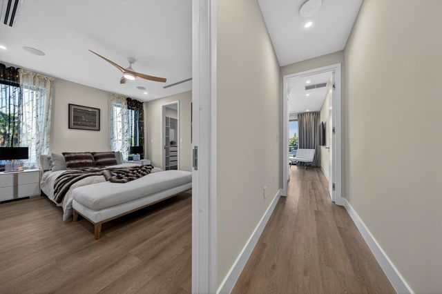 1121 NE 17th Avenue, Fort Lauderdale, FL 33304