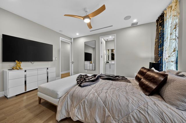 1121 NE 17th Avenue, Fort Lauderdale, FL 33304