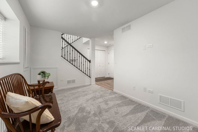 403 Shadow Court, Oswego, IL 60543