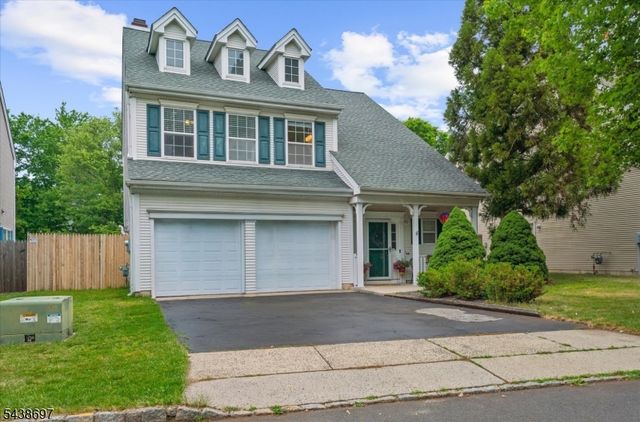 8 Cottage Pl, Branchburg Twp., NJ 08876