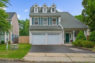 8 Cottage Pl, Branchburg Twp., NJ 08876