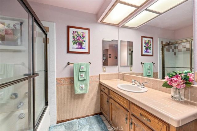 16872 Iris, Riverside, CA 92504