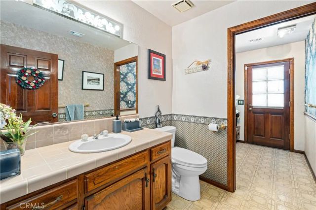 16872 Iris, Riverside, CA 92504