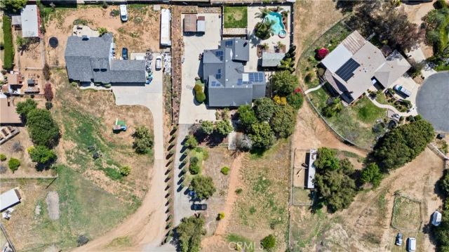 16872 Iris, Riverside, CA 92504