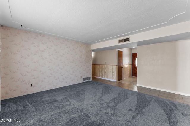 4749 TUMBLEWEED Avenue, El Paso, TX 79924