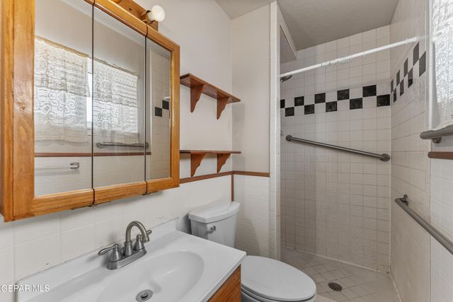 4749 TUMBLEWEED Avenue, El Paso, TX 79924