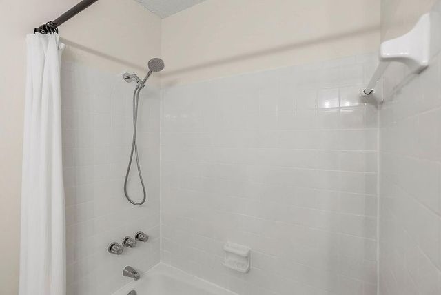 611 Kenneth Lane, Belton, MO 64012