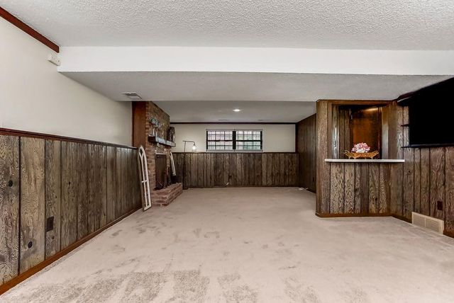 611 Kenneth Lane, Belton, MO 64012