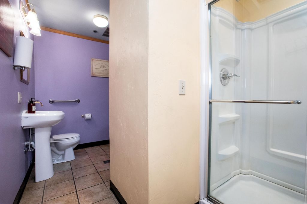 419 E 2nd Street, Whitefish, MT 59937 photo 34