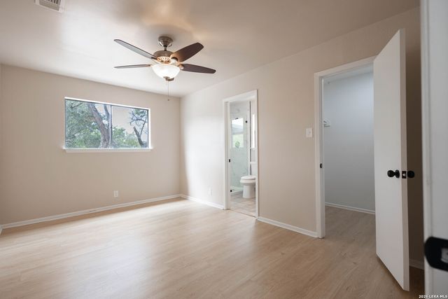 102 SPARROW HAWK TRL, Boerne, TX 78006