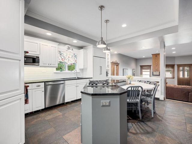 426 W Maple Street, Lombard, IL 60148