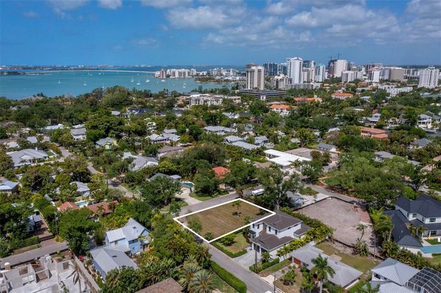 1703 ALTA VISTA STREET, Sarasota, FL 34236