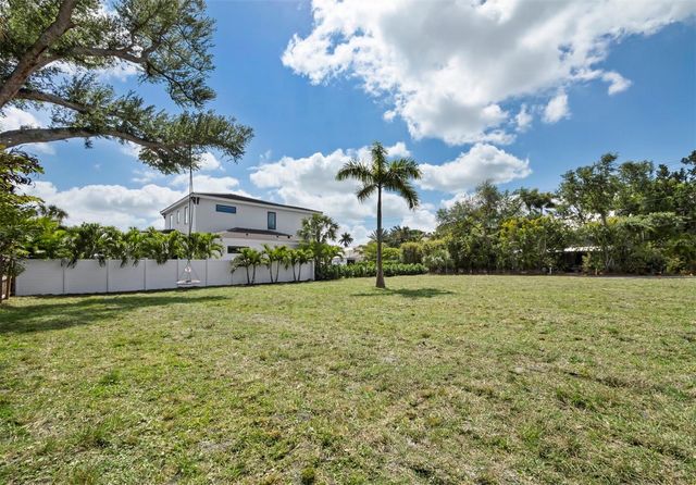 1703 ALTA VISTA STREET, Sarasota, FL 34236