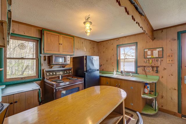 16137 W Hard Rock Circle, Hayward, WI 54843