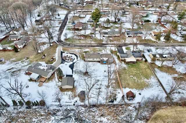 6312 Tamara Drive, Genesee Charter Township, MI 48506