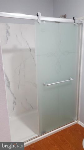 7 BARBERS LN, Cape May Court House, NJ 08210