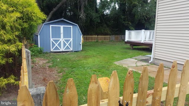 7 BARBERS LN, Cape May Court House, NJ 08210