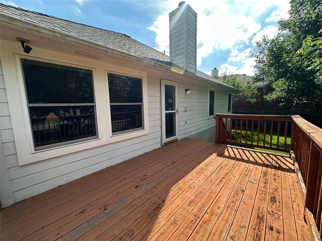 2114 Faldo LN, Round Rock, TX 78664